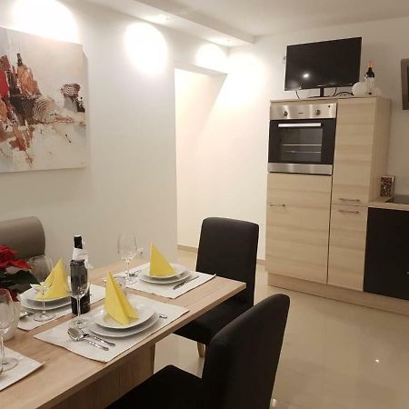 K40 Appartement Gerasdorf bei Wien Buitenkant foto