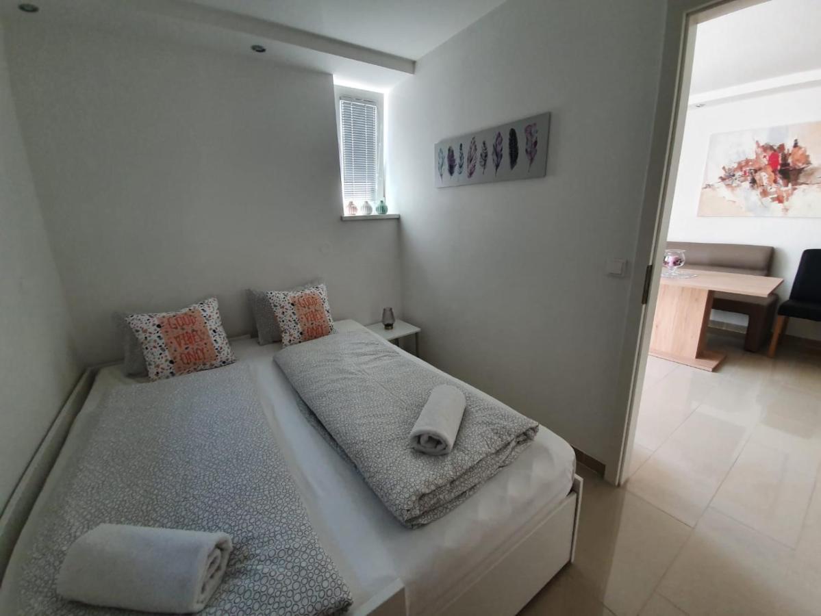 K40 Appartement Gerasdorf bei Wien Buitenkant foto