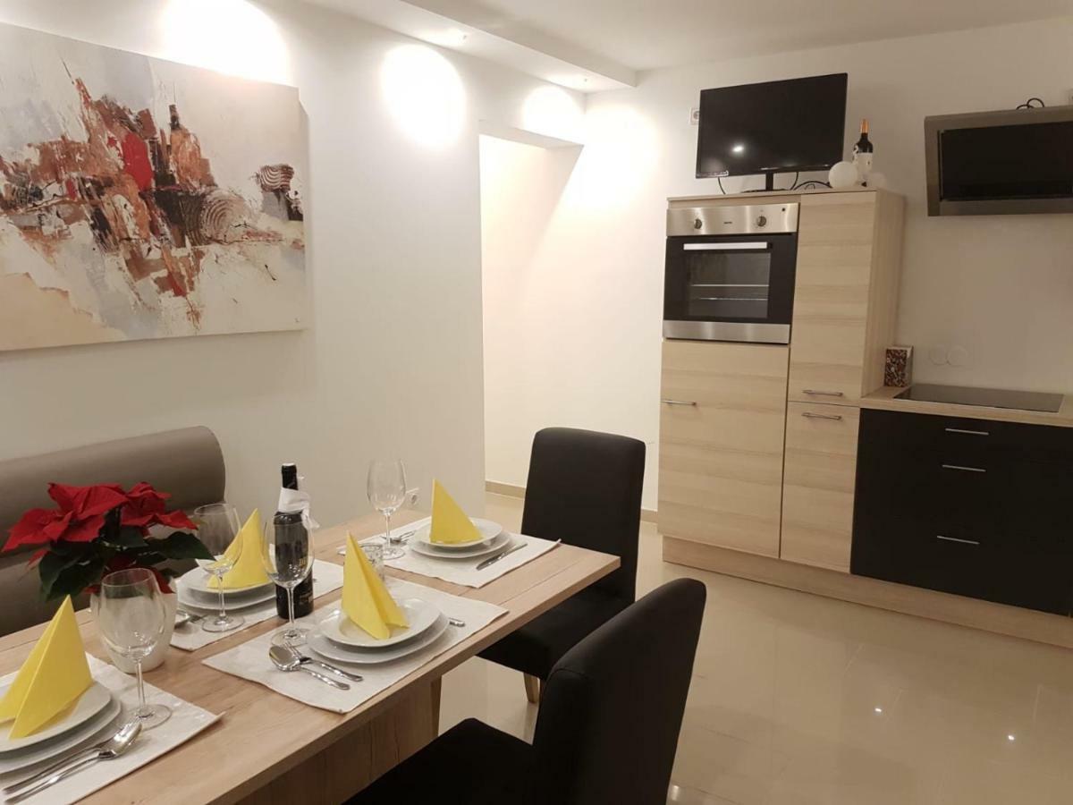 K40 Appartement Gerasdorf bei Wien Buitenkant foto